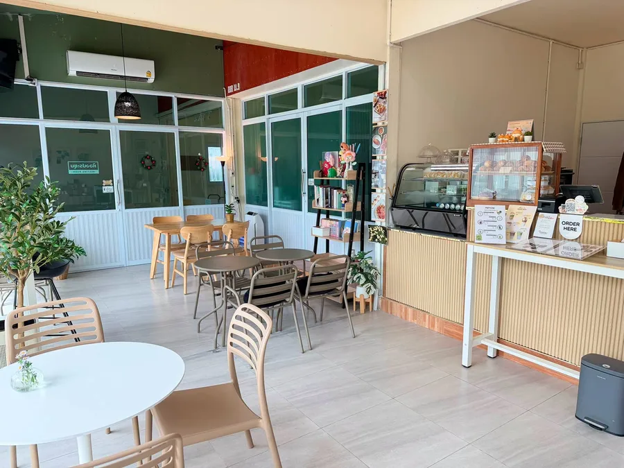 Mango Tree gallery